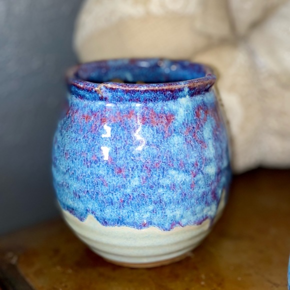 TWO BEAUTIFUL HANDMADE CERAMIC CANDLE HOLDERS - LIKE NEW - Picture 7 of 16